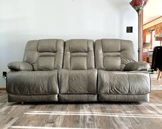 GRAY LEATHER ADJUSTABLE DUAL SIDED POWER RECLINING SOFA WITH USB CHARGING - LIKE NEW!