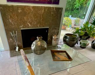 Coffee Table & Decor