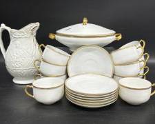 Fine Hutschenreuther Germany White/Gold, Vintage TEA CUPS AND SAUCERS LIDDED TUREEN