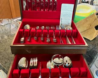 "Heriloom" stainless by Oneida