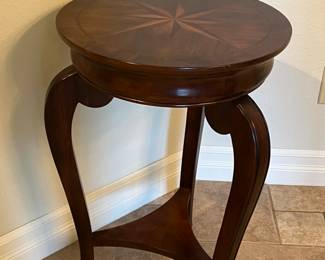 Wood round side table 18" diameter x 28"H