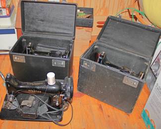 Singer Featherweight Sewing Machine