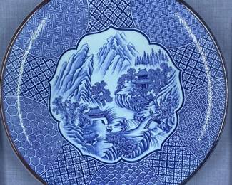 Arita Mountain Scene Platter