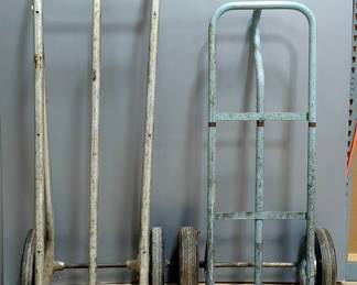 Reavis Products 2 Wheel Dolly And Unbranded 2 Wheel Dolly