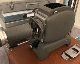 LEITZ Prado, 250 Slide Projection, Screen,