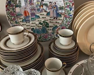 Mikasa Fine China King's Gold