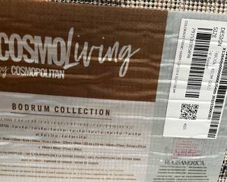 Cosmo Living by Cosmopolitan 4' Square