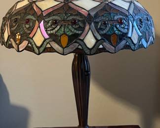 Tiffany Style Table Lamp