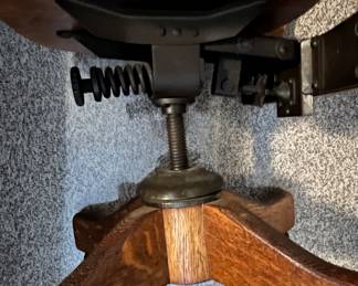 Vintage Oak Military Office Chair/Bankers Chair