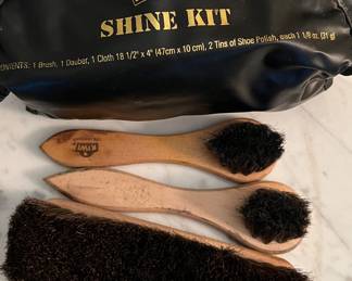 Kiwi Shine Kit