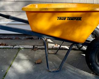 True Temper Wheelbarrow