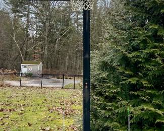 Atlas Basketball Hoop