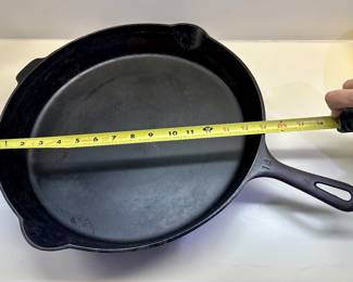 Griswold Cast Iron Frying Pan