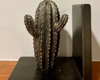 Cactus Bookend