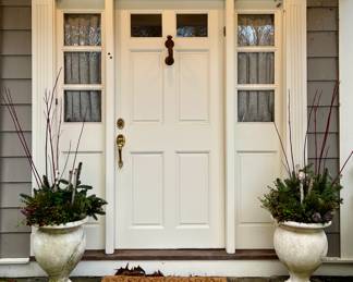 (5) Lightweight Planters