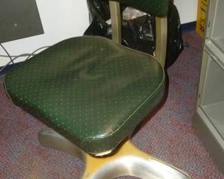 mid century desk chair