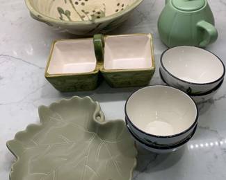Berry Bowl, Green Serving Dishes, Teapot