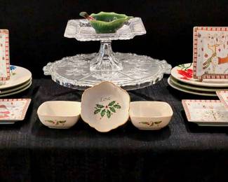 Seasonal Dessert Stands, Dishes And Plates