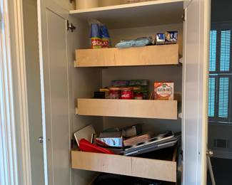 Pantry items 