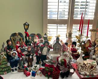 The Christmas Carolers 