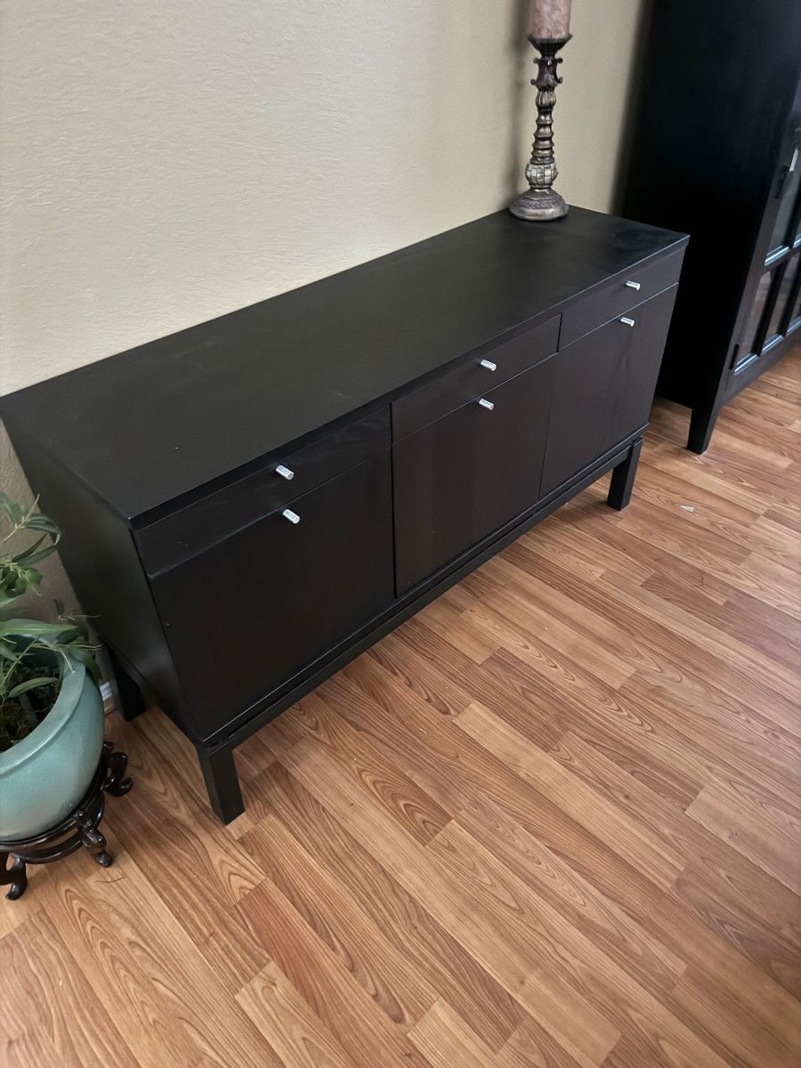 Estate Sale Redlands starts on 1/12/2024