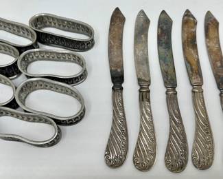 6 Vintage Silver Plate Butter Knife Spreaders & 7 Art Deco Style Napkin Rings
Lot #: 96