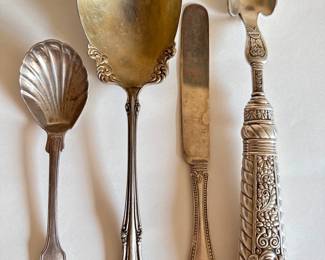 3 Silver Plate Serving Spoons & Spreader
Lot #: 95