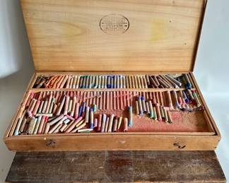 2 Wood Boxes Vintage Pastels By Grumbacher & Girault, 2 Tiers In Each
Lot #: 114