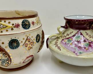 2 Vintage Hand Painted Bowls With Gold Accents
Lot #: 126