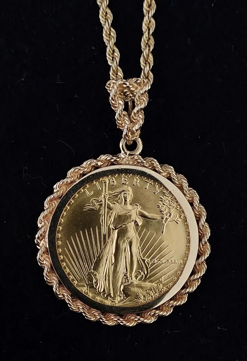 1986 Golden Eagle $50 Dollar Gold Coin w/ rope bezel and rope chain.