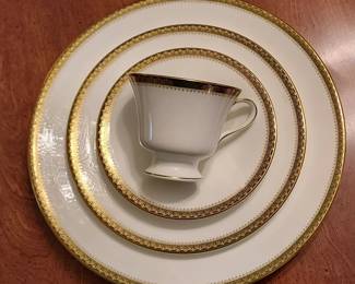 Wedgwood " Chester" Pattern China