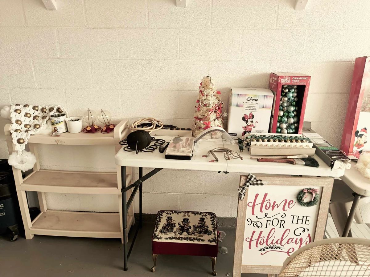 Mary's Estate Sale in Pinellas Park starts on 1/5/2024