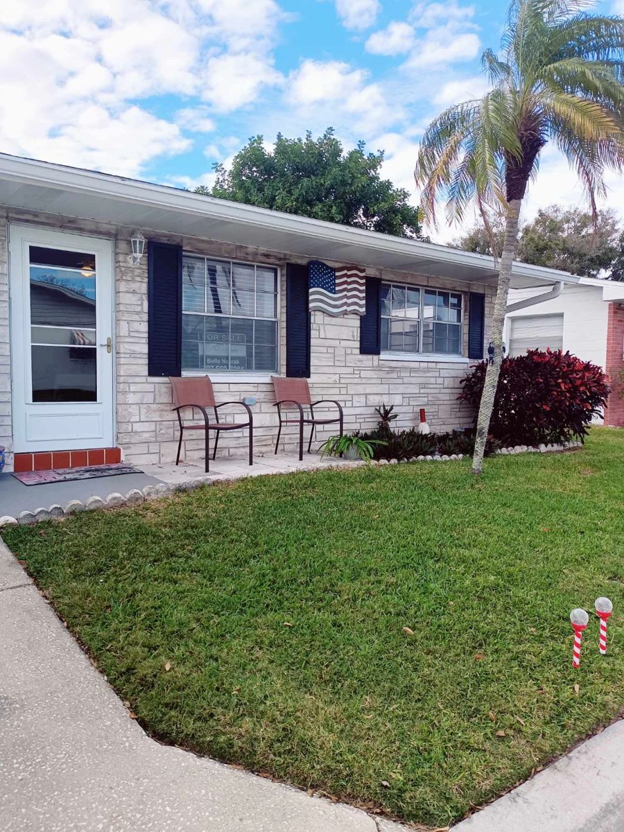 Mary's Estate Sale in Pinellas Park starts on 1/5/2024