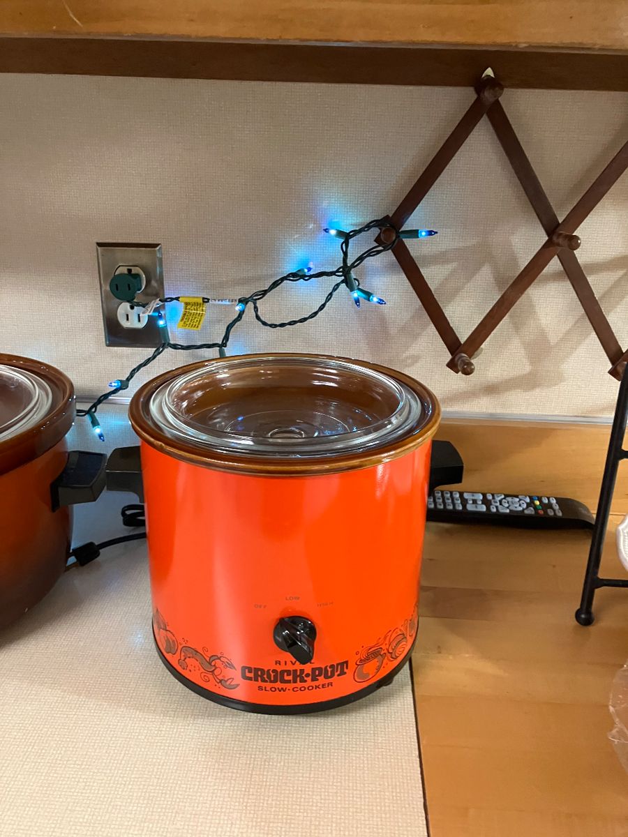 SLOB SISTERS PRESENT A FUN SALE IN TYRONE... starts on 1/12/2024