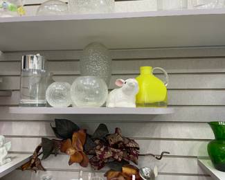 . . . swag and vases