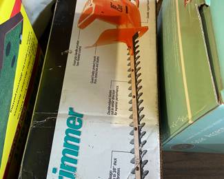 Black and Decker Hedge Trimmer