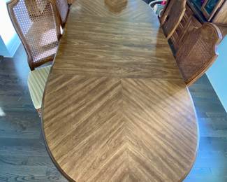 Mid-century Traditional Bernhardt Furniture Dining Table, 6 chairs with Matching China Hutch, and Buffet Server with marble top