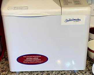 Breadmaker by Mr. Coffee