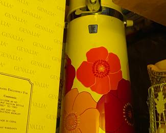 Vintage Thermos Pump Pot with Flower Power design