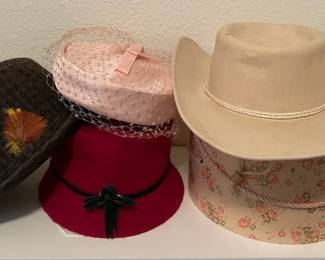 Womens Vintage  Other Dress Hats With Box