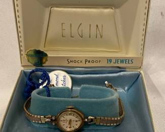 Womens Elgin 19 Jewel Watch