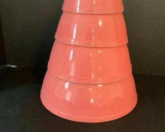  009 Pink Nesting Pyrex Mixing Bowls 