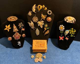 Vintage Brooches