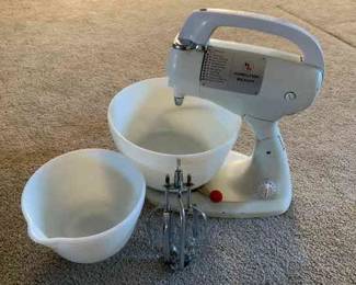 Hamilton Beach Stand Mixer