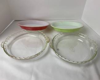 Pyrex Pie Plates