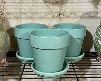 Planters & Garden Statues