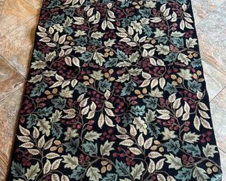 Crate & Barrel Woodland Handhooked Wool Rug - 4' x 6'