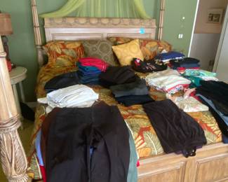 Lexington poster king size bed