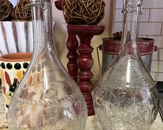 Old wine jugs from Italy 