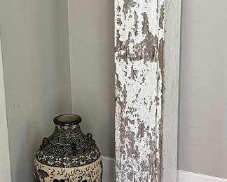Antique column 